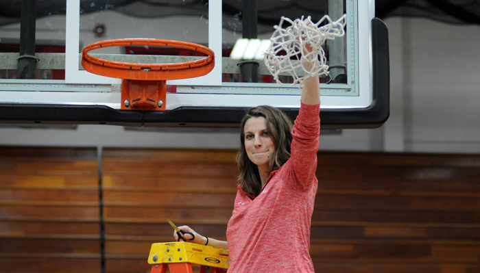 Hortonville basketball returns to state