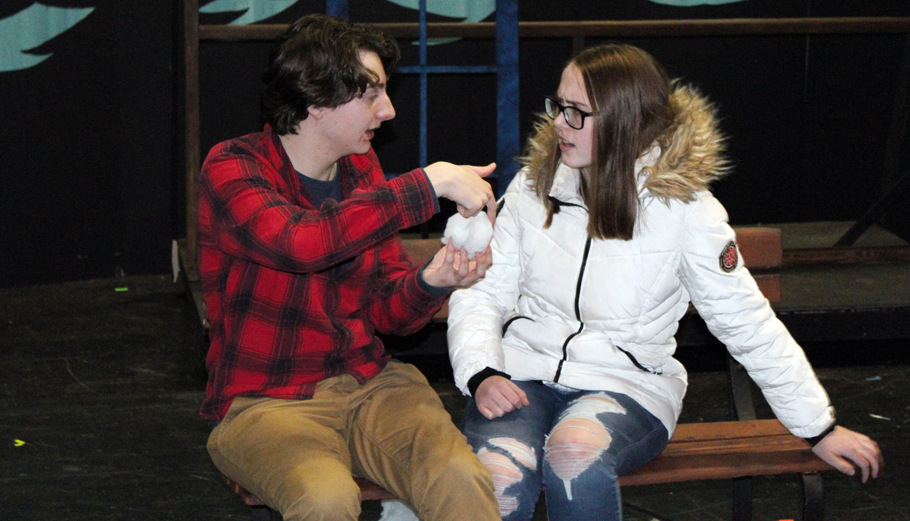 Hortonville High stages ‘Almost, Maine’ this week