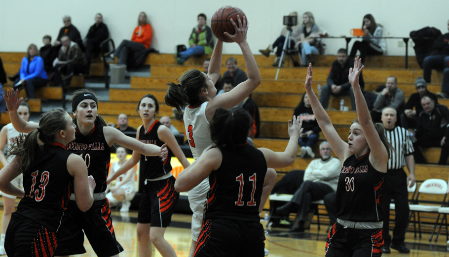 Lizzy Weatherwax goes up for a layup in the first half. Erik Buchinger photo