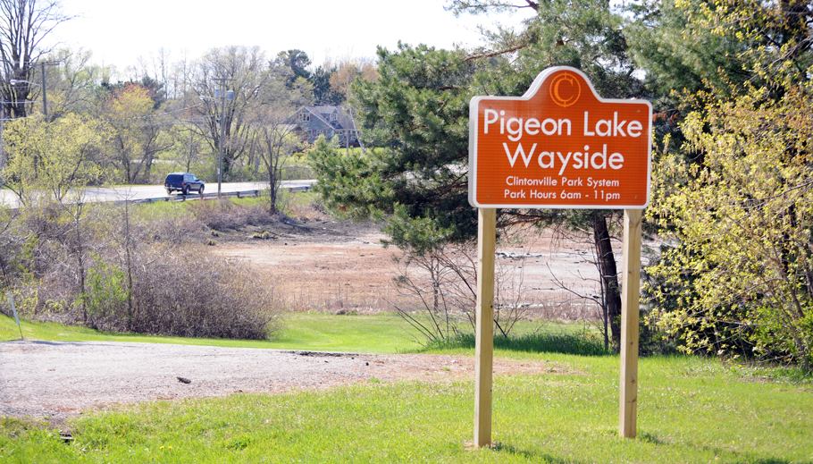 Pigeon Lake Wayside sign