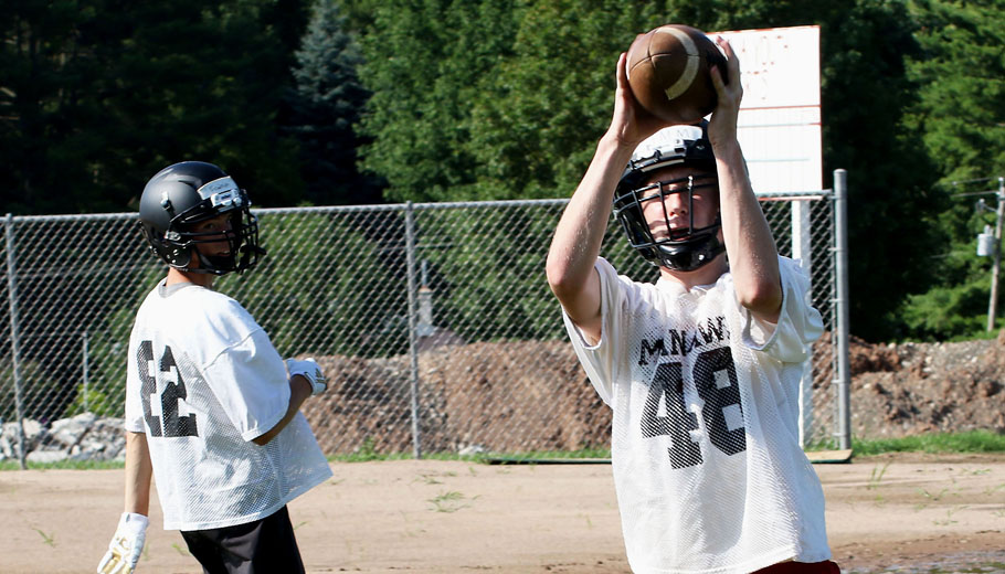 Jacob Timm brings down a pass at practice.
Holly Neumann Photo