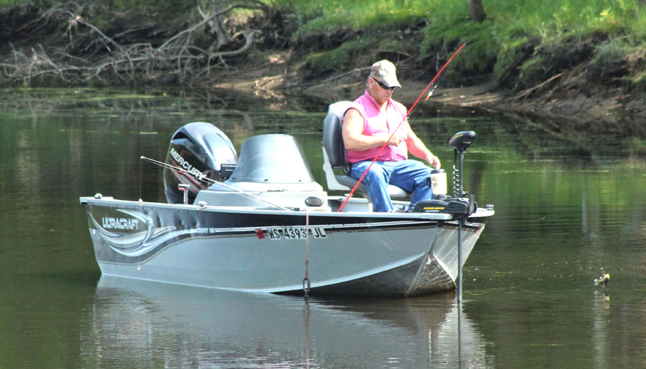 Wolf River offers mixed bag for anglers