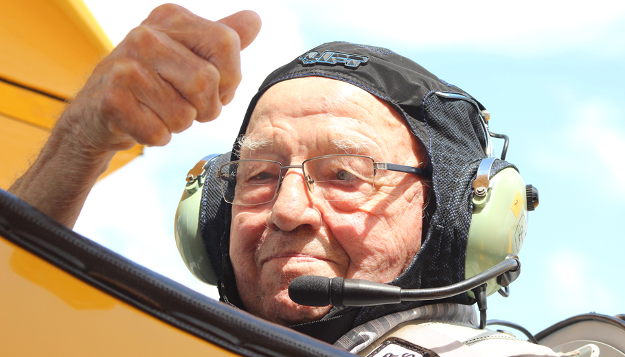 WWII veterans take flight