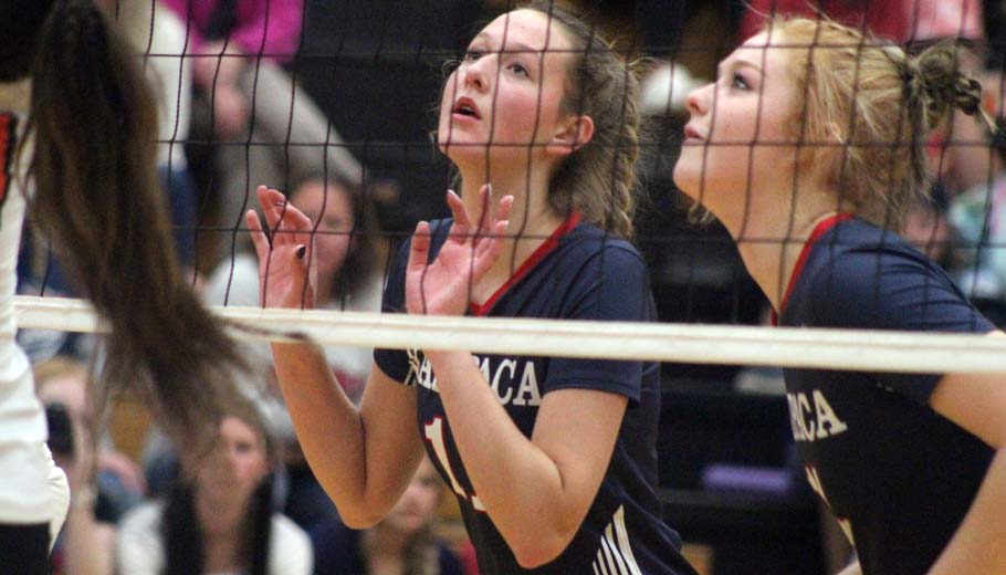 Mosinee comes back in fifth set