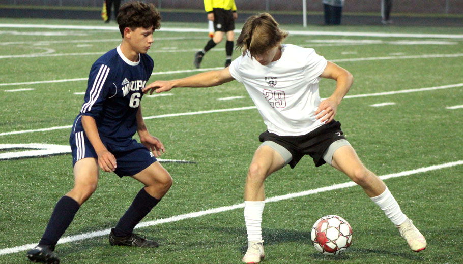 Soccer team notches 10th win