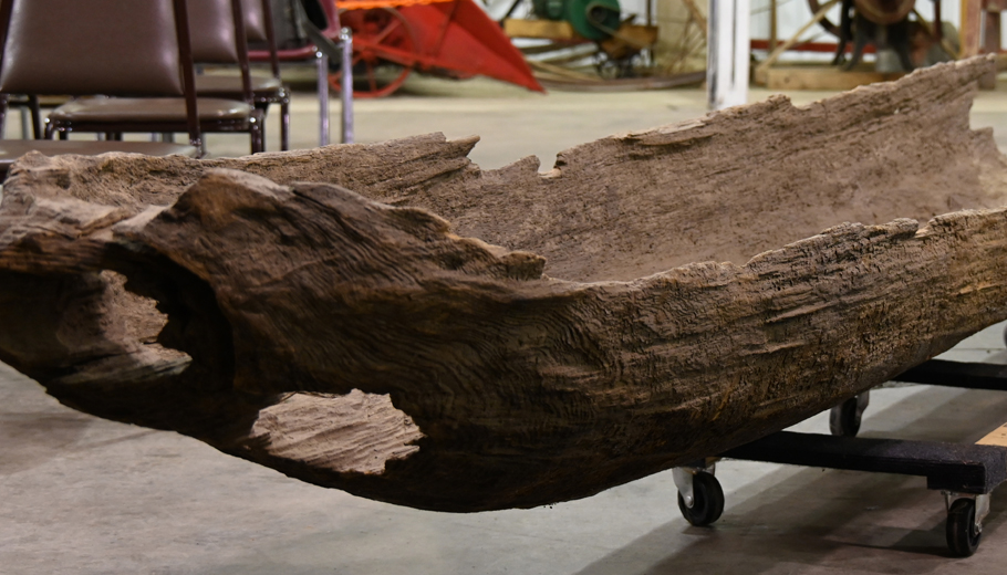 Archeologists reveal canoe’s story